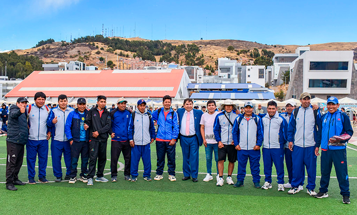 HOMENAJE A TRABAJADORES DE CONSTRUCCIÓN CIVIL